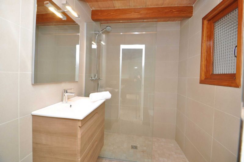 Country houses for Rent in BUGER, MAJORCA, Spain