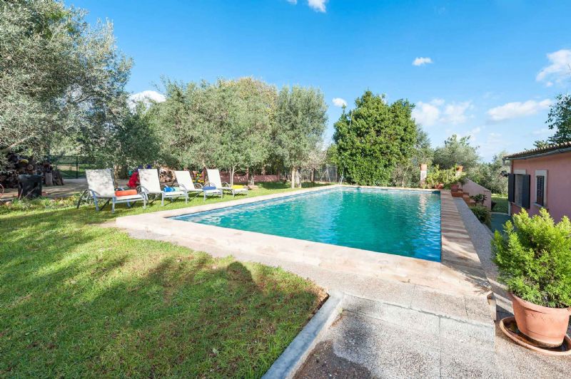 Country houses for Rent in ALARO, MAJORCA, Spain