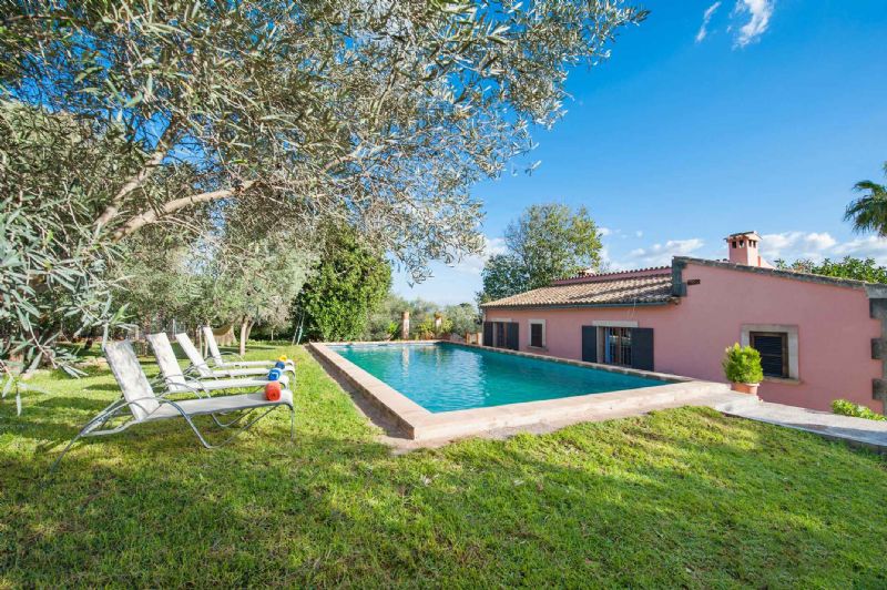 Country houses for Rent in ALARO, MAJORCA, Spain