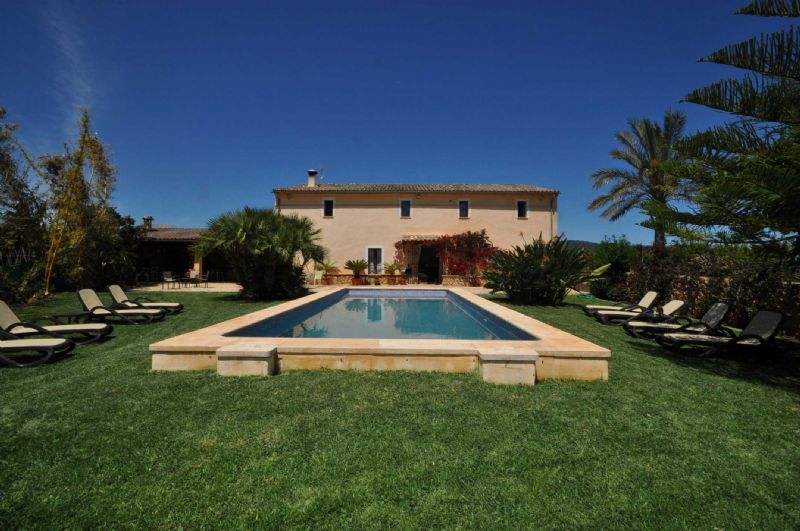 Country houses for Rent in BUGER, MAJORCA, Spain