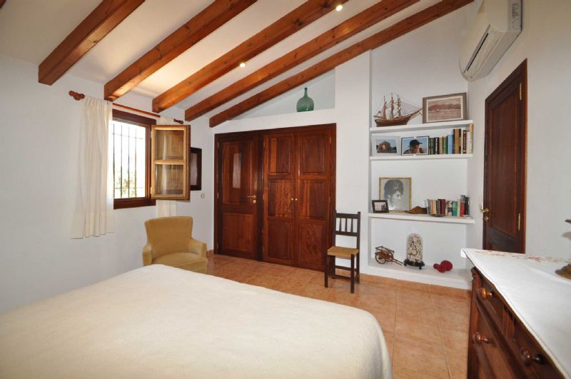 Country houses for Rent in BUGER, MAJORCA, Spain