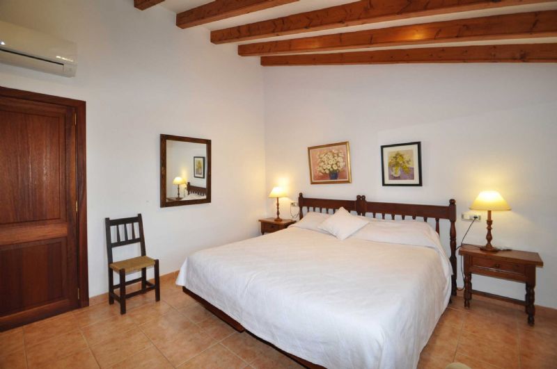 Country houses for Rent in BUGER, MAJORCA, Spain