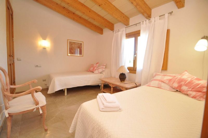 Country houses for Rent in BUGER, MAJORCA, Spain
