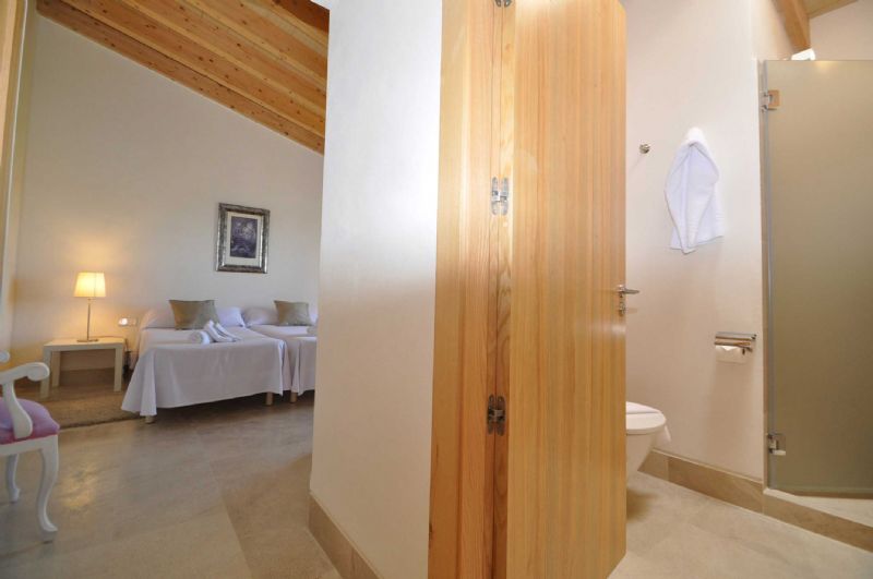 Country houses for Rent in BUGER, MAJORCA, Spain