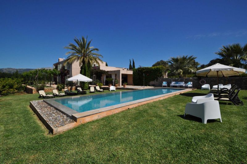 Country houses for Rent in BUGER, MAJORCA, Spain