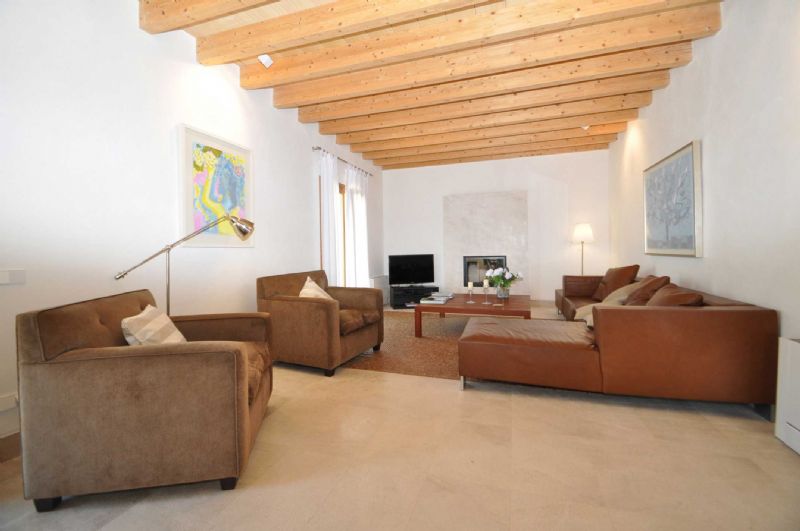 Country houses for Rent in BUGER, MAJORCA, Spain