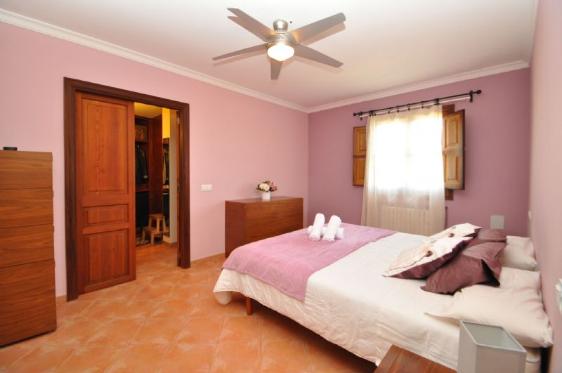 Townhouses for Rent in MARIA DE LA SALUT, MAJORCA, Spain