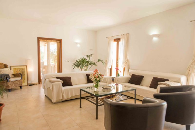 Country houses for Rent in PETRA, MAJORCA, Spain