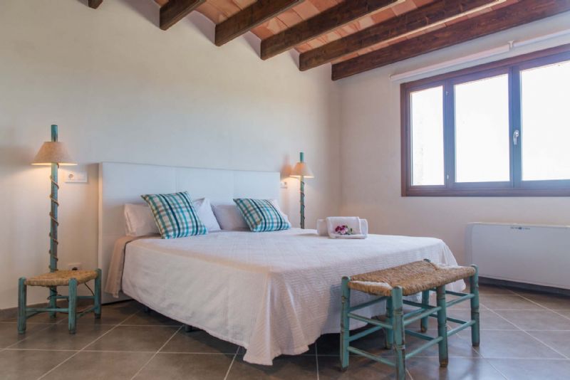 Country houses for Rent in SINEU, MAJORCA, Spain