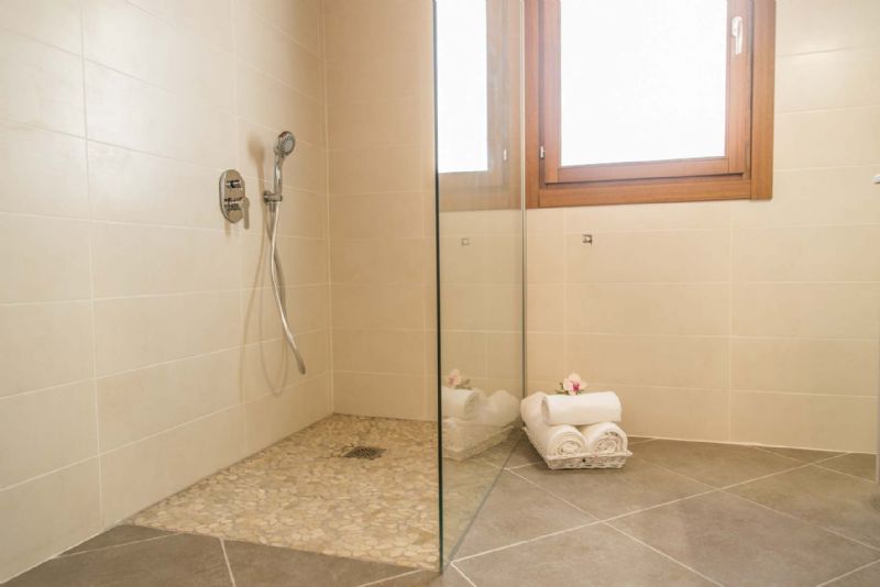 Country houses for Rent in SINEU, MAJORCA, Spain