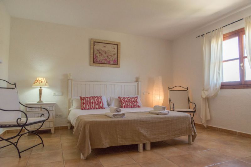 Country houses for Rent in SON SERVERA, MAJORCA, Spain