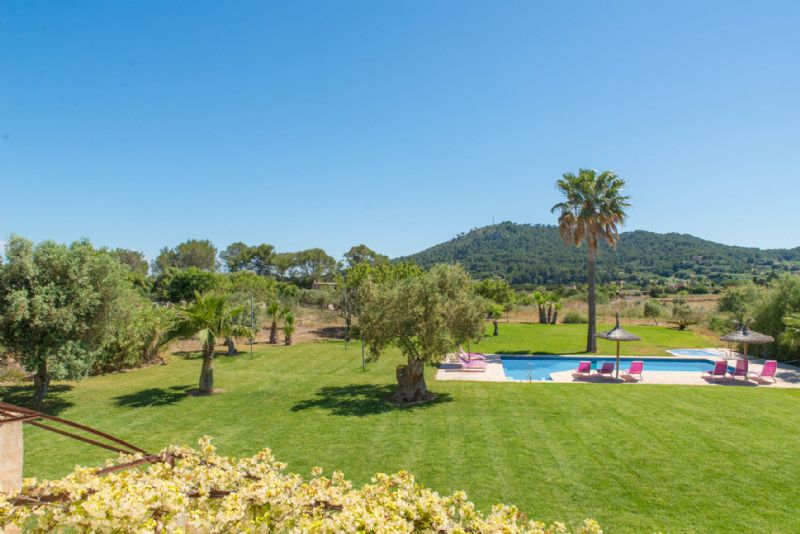 Country houses for Rent in SON SERVERA, MAJORCA, Spain