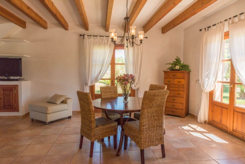 Country houses for Rent in SON SERVERA, MAJORCA, Spain
