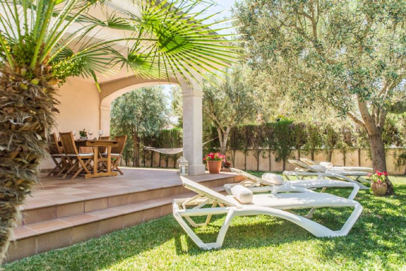 Villas for Rent in Son Serra Marina, SANTA MARGALIDA, MAJORCA, Spain