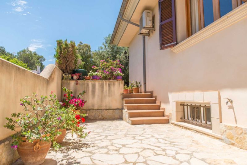 Villas for Rent in Son Serra Marina, SANTA MARGALIDA, MAJORCA, Spain