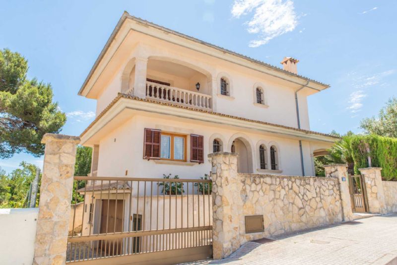 Villas for Rent in Son Serra Marina, SANTA MARGALIDA, MAJORCA, Spain