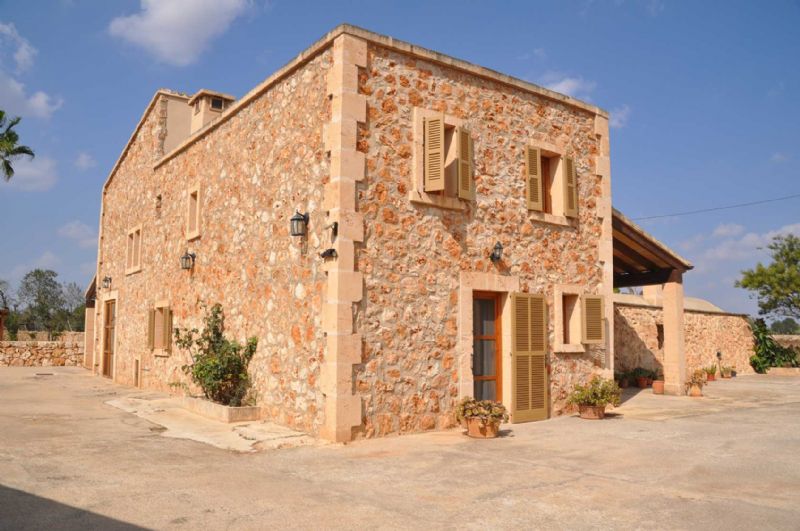 Country houses for Rent in CAMPOS, MAJORCA, Spain