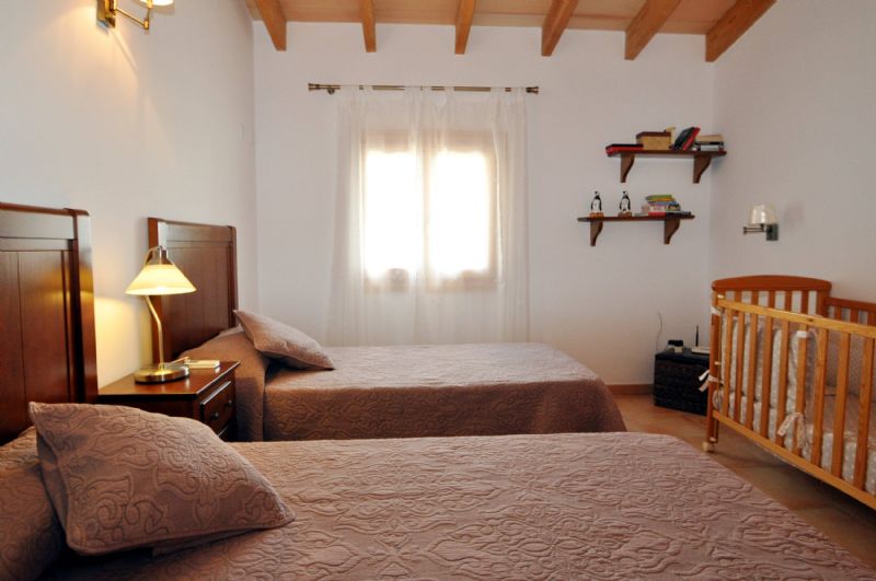 Country houses for Rent in MARIA DE LA SALUT, MAJORCA, Spain