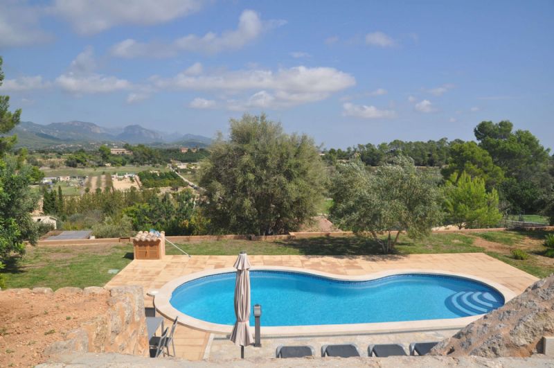 Country houses for Rent in MARIA DE LA SALUT, MAJORCA, Spain