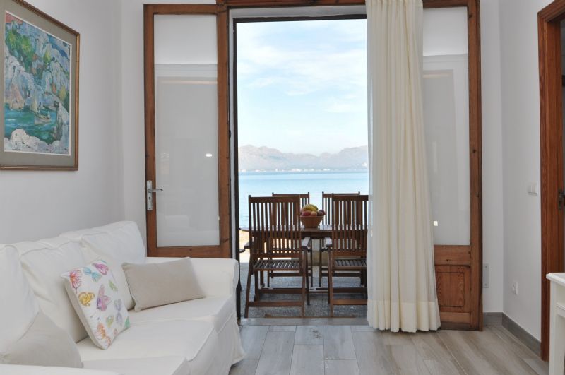 Villas for Rent in ALCUDIA, MAJORCA, Spain