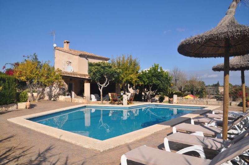 Country houses for Rent in MARIA DE LA SALUT, MAJORCA, Spain