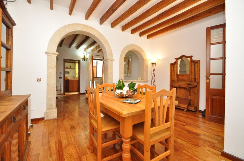 Townhouses for Rent in ALCUDIA, MAJORCA, Spain