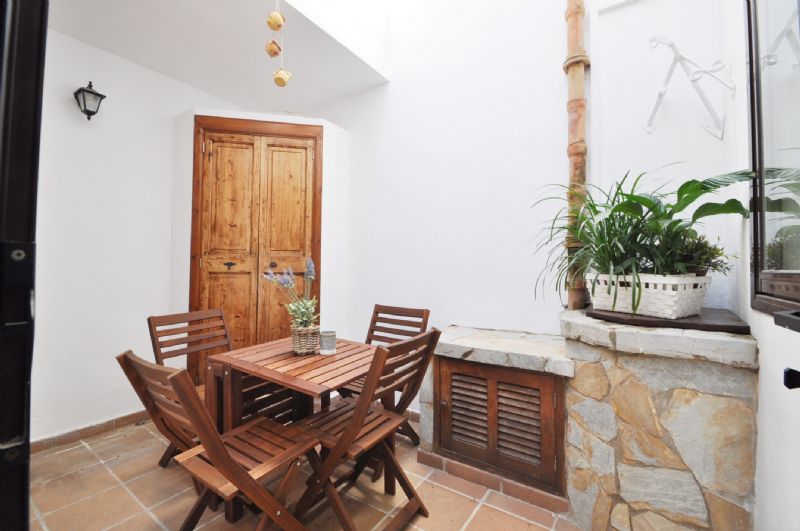 Townhouses for Rent in ALCUDIA, MAJORCA, Spain