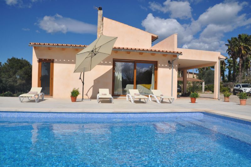 Country houses for Rent in MURO, MAJORCA, Spain