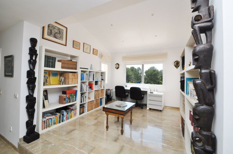 Country houses for Rent in ALCUDIA, MAJORCA, Spain