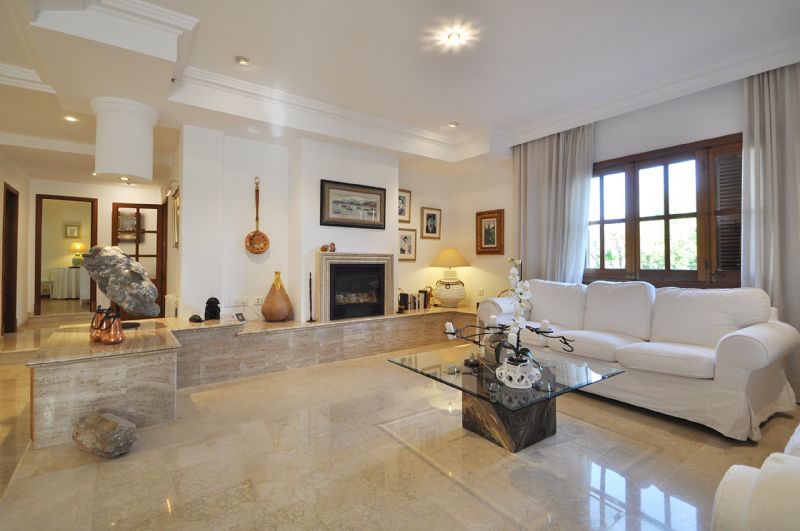 Villas for Rent in INCA, MAJORCA, Spain