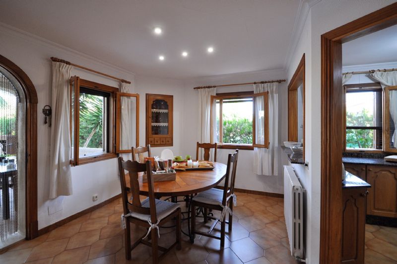 Villas for Rent in INCA, MAJORCA, Spain