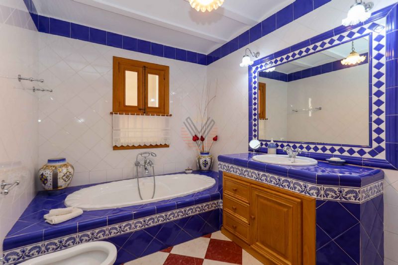 Townhouses for Rent in SA POBLA, MAJORCA, Spain