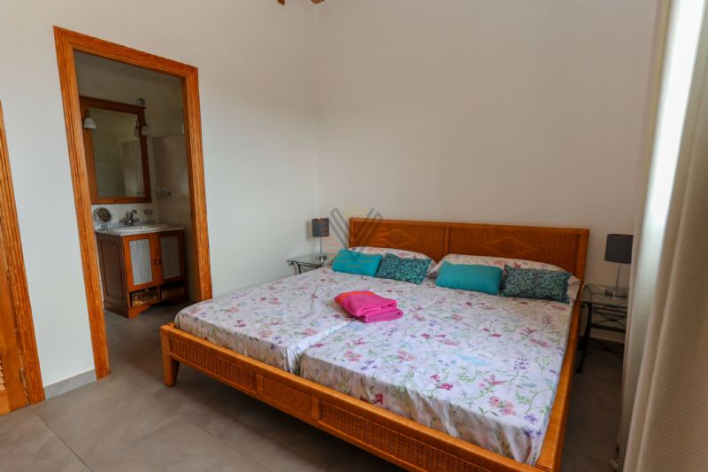 Villas for Rent in MANCOR DE LA VALL, MAJORCA, Spain