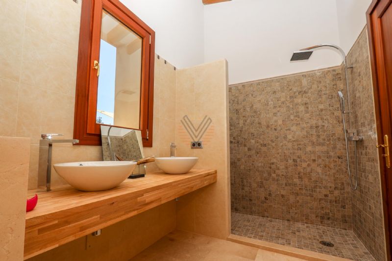 Country houses for Rent in SON SERVERA, MAJORCA, Spain